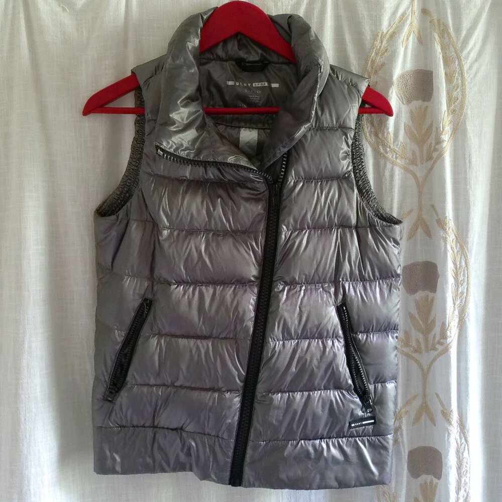 DKNY Sport Gray Asymmetrical Zip Down Filled Vest Small